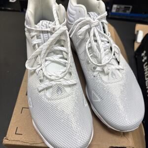 Under Armour Spotlight Fran RM 2.0 Cleats Mens Sz 9 Athletic Shoes NEW